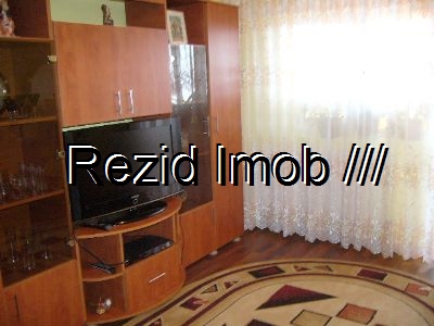 Apartament 3 camere Buftea Centru